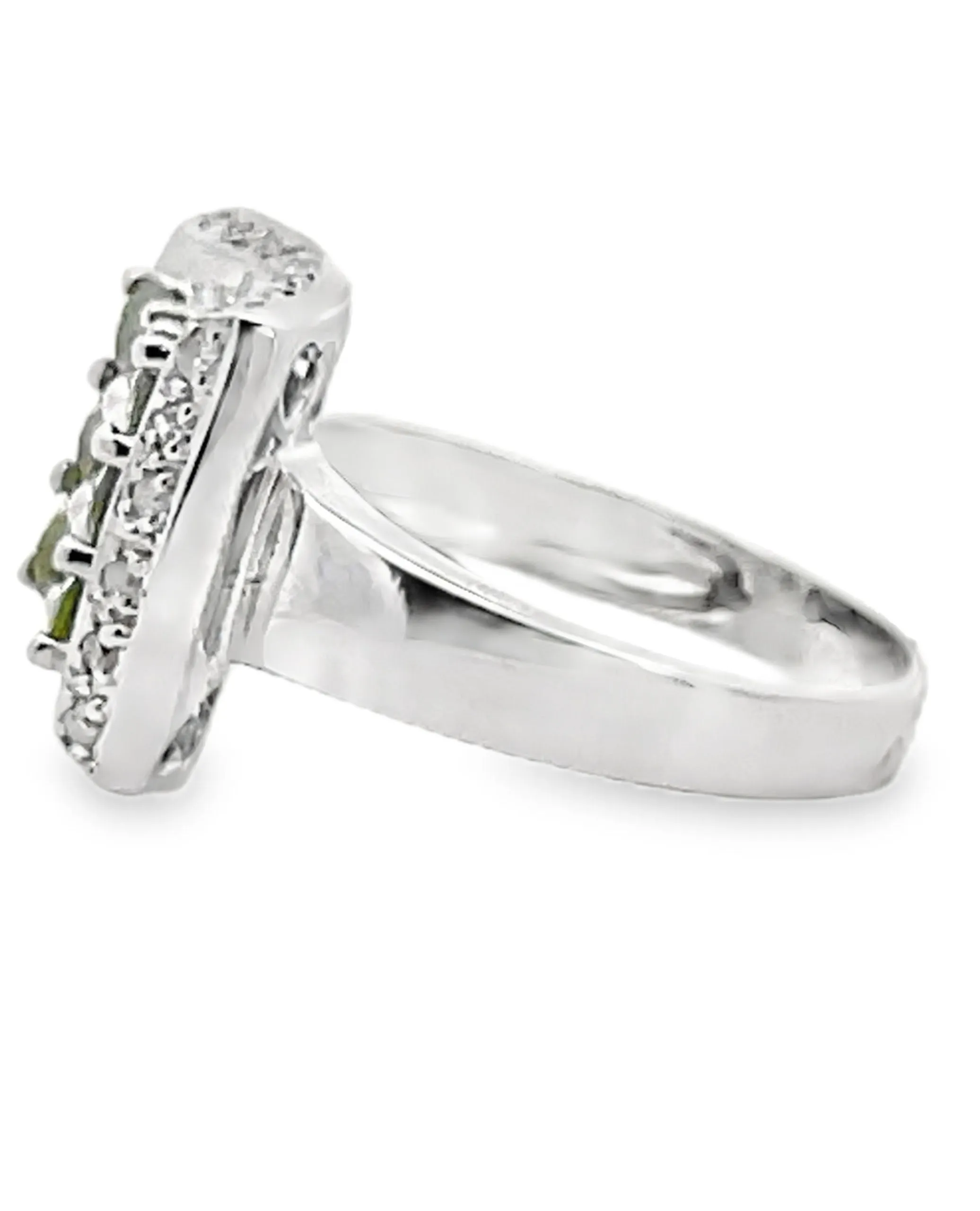 14K White Gold Peridot & Diamond Ring