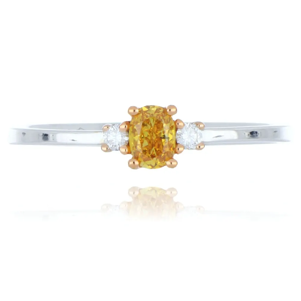 18ct white gold 0.25ct yellow diamond 3 stone ring