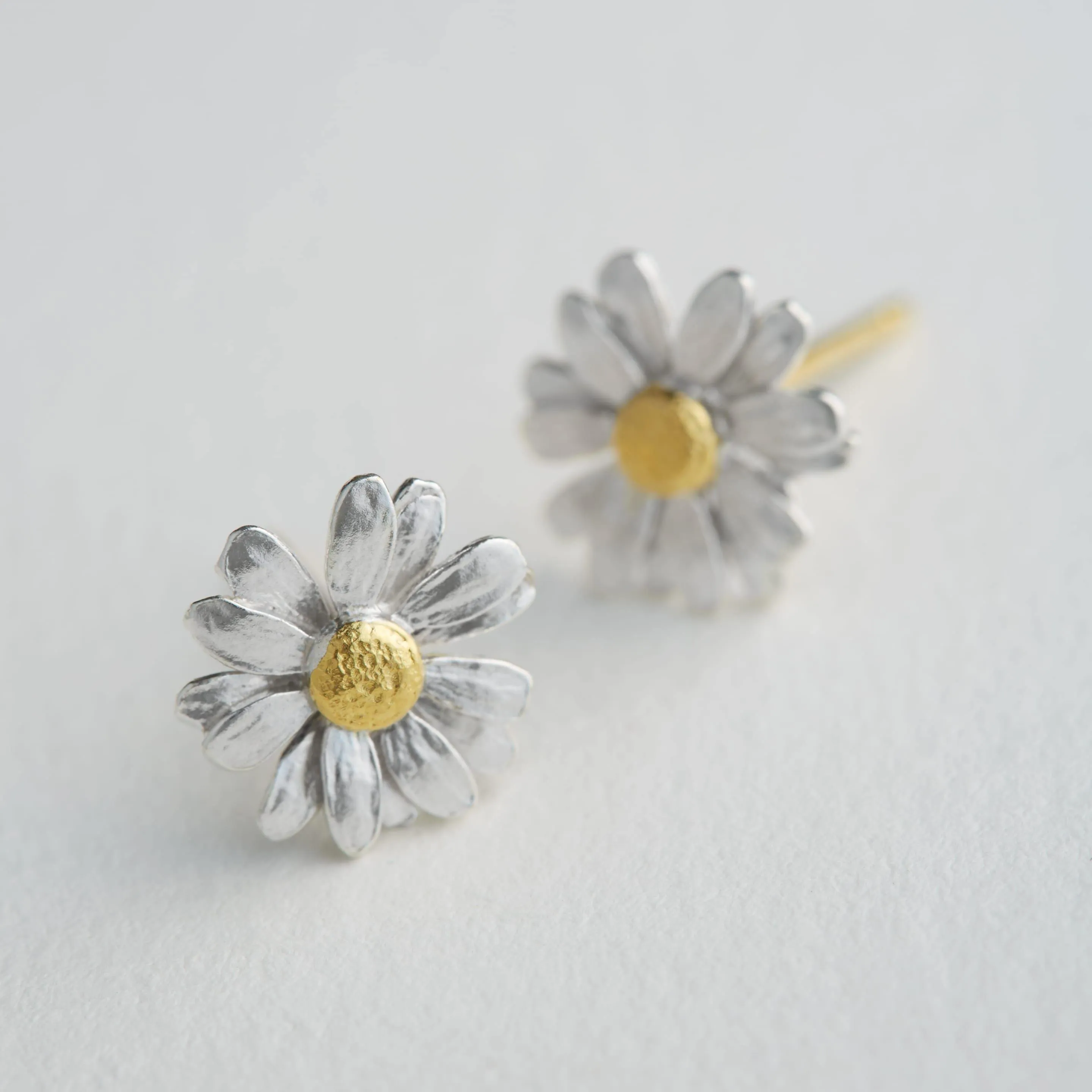 Alex Monroe Classic Daisy Stud Earrings