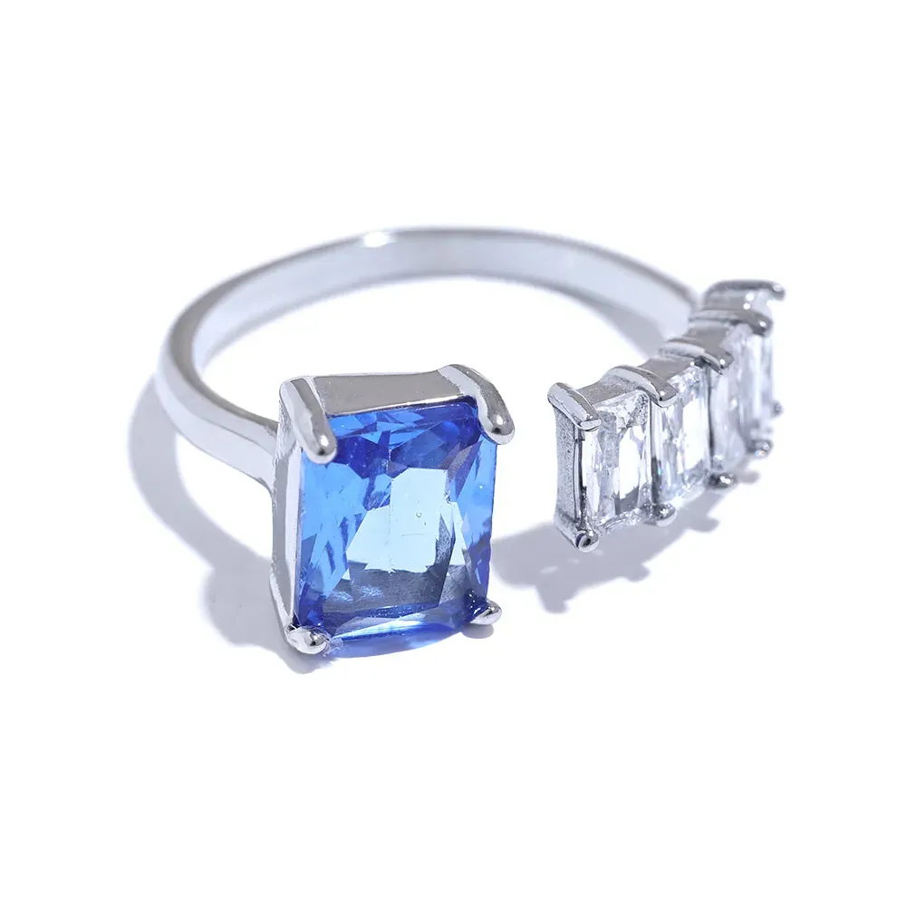 Colorful Charm Rings