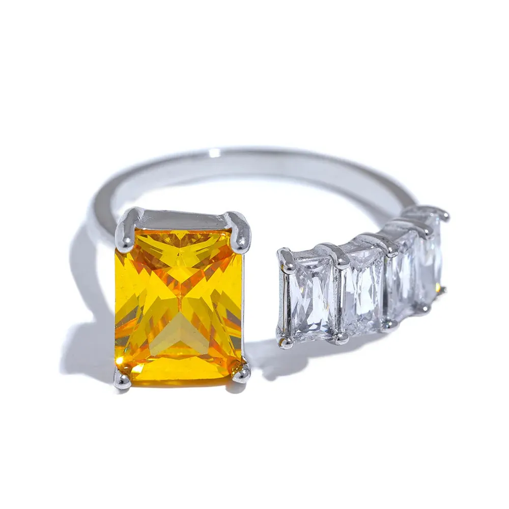 Colorful Charm Rings