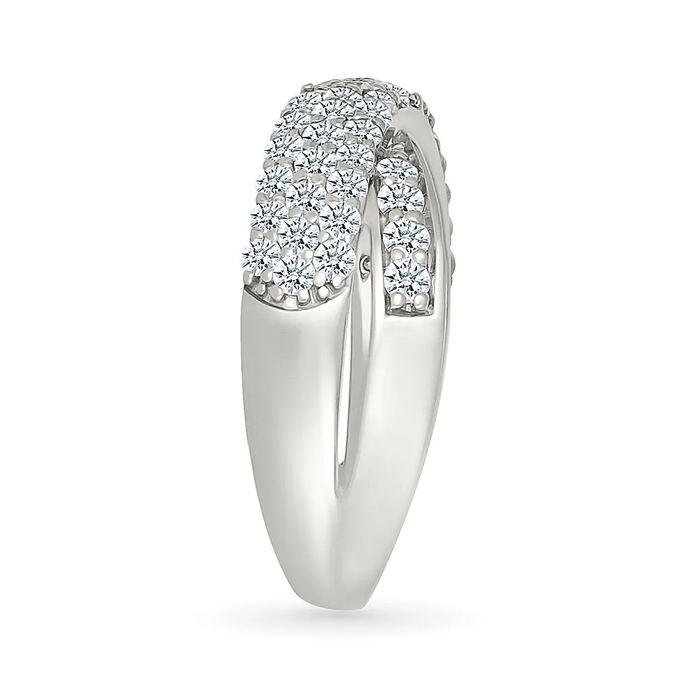 Dazzling intertwined Diamond Ring