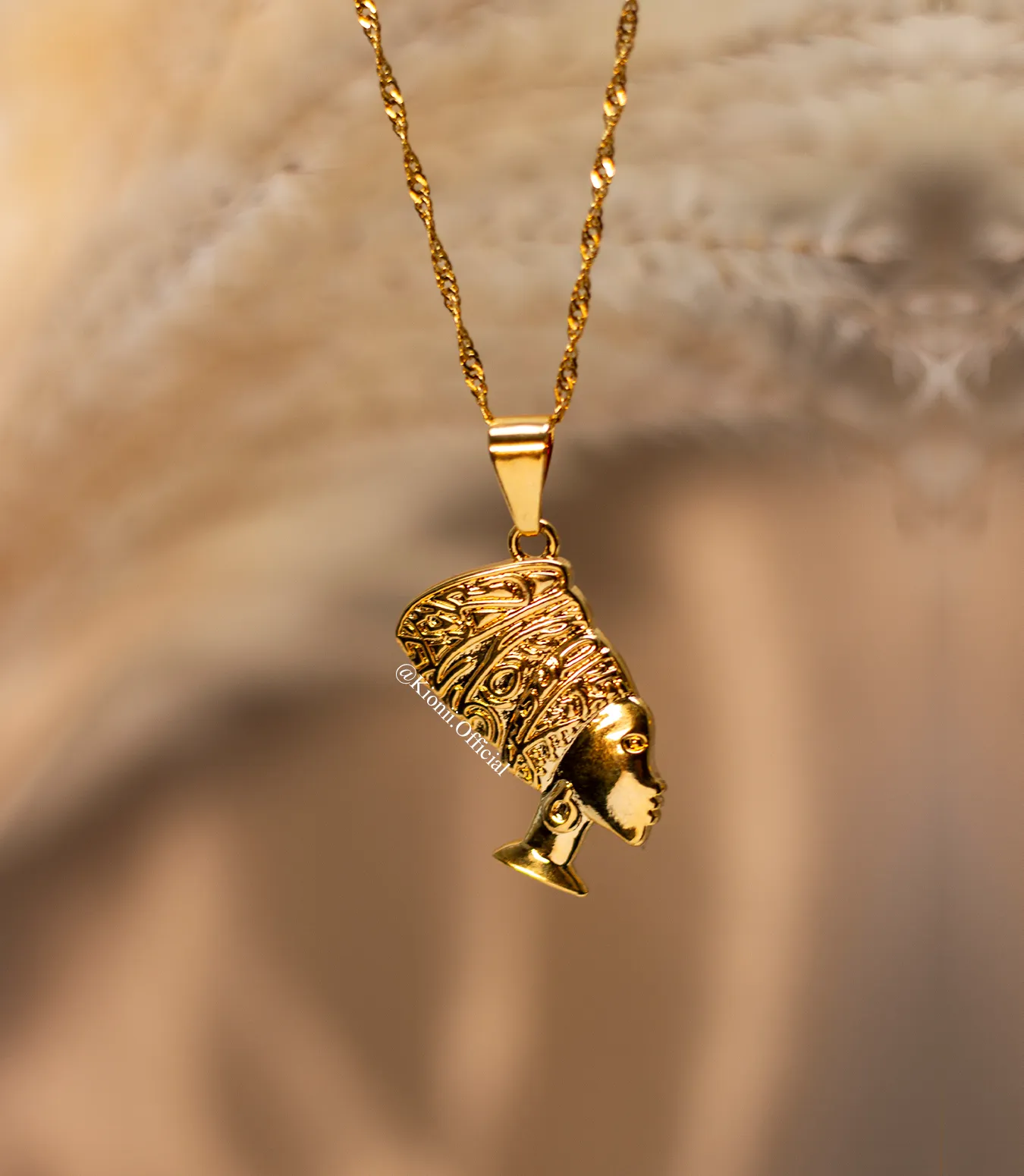Eden Pendant (Gold)