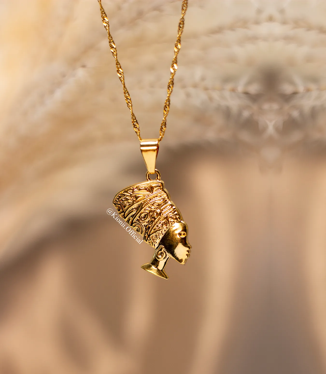 Eden Pendant (Gold)