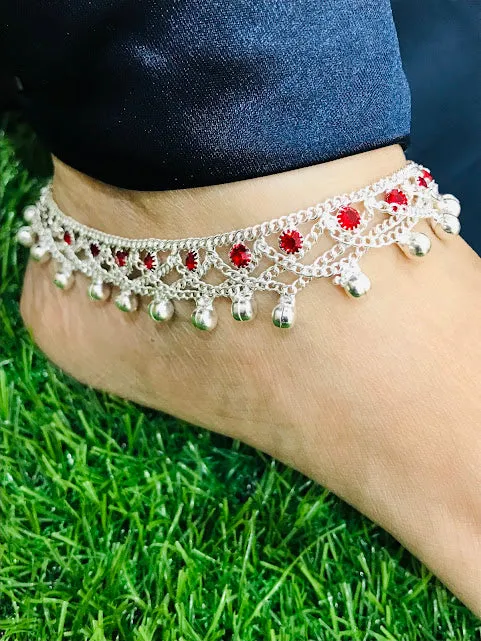Elegant Alloy Designer Chain Anklets For Women