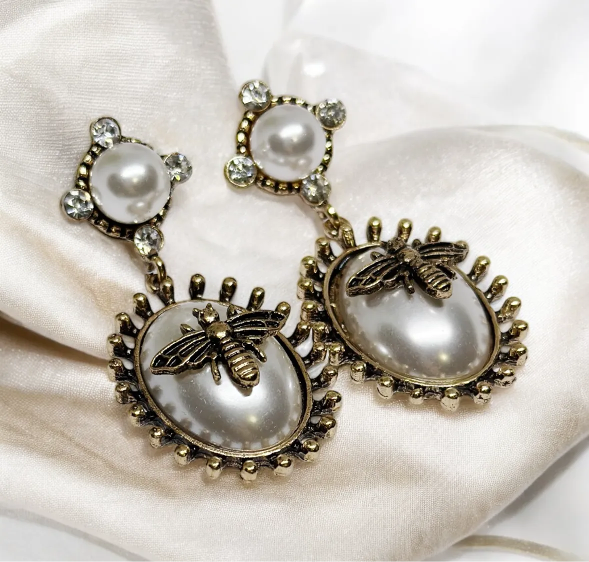 Fauna - Gold bee black resin statement earrings with pearl| style pearl rhinestone earrings | rhinestone dangle oversize earrings