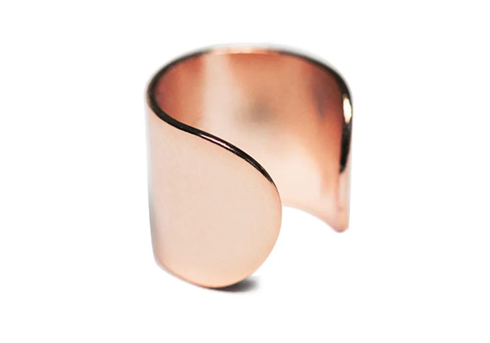 Gold-Dipped Style Wide Band Ear Cuff Earring