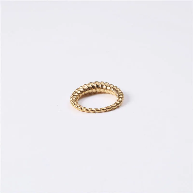 Laura Twist Ring