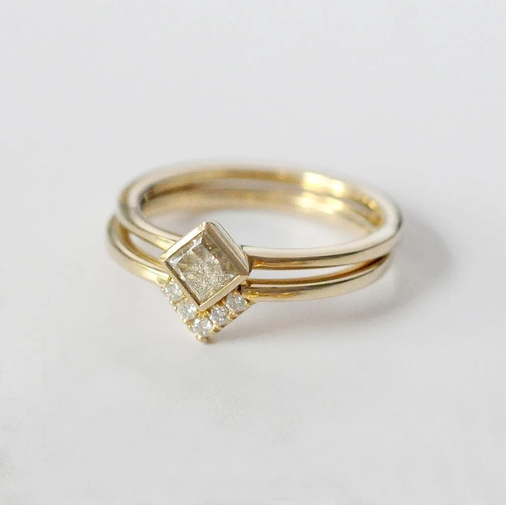 Mangala Diamond Fitted Ring