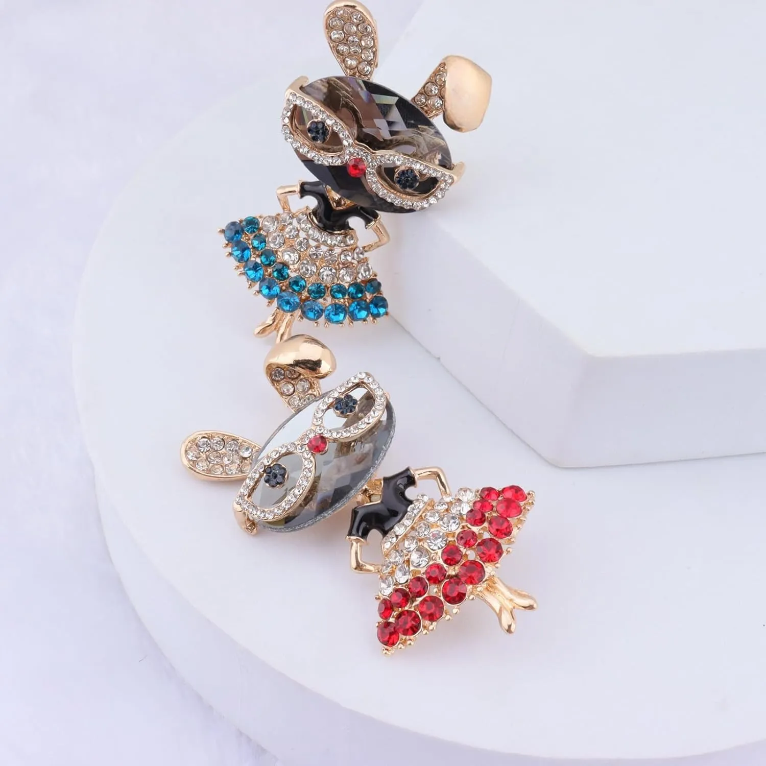 MLEPUS Cute Crystal Rabbit Animal Brooch Pin for Women Girls Fashion Rhinestone Vintage bunny Lapel Pin Costume Accessories Party Christmas Graduation Easter Jewelry Gift Souvenir