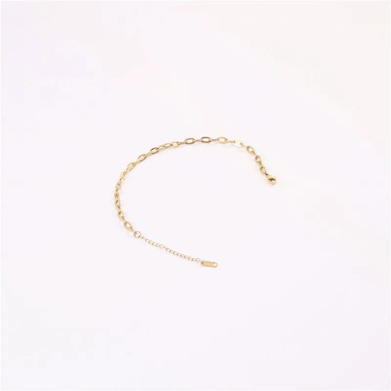 Neon Moon Anklet Gold