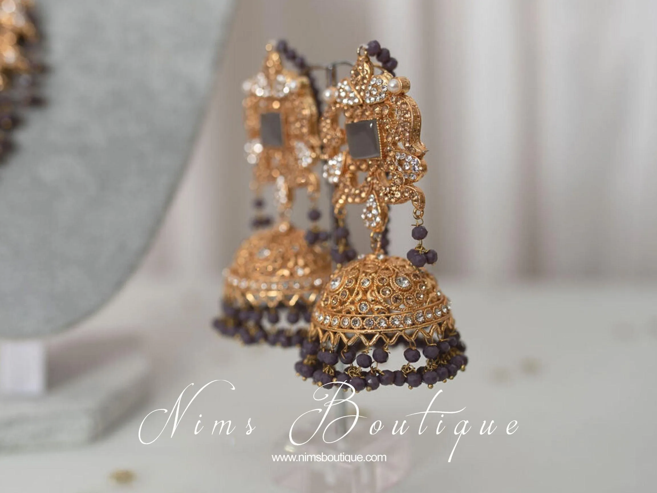 Ridhi Dark Grey Earrings, Tikka & Passa Set