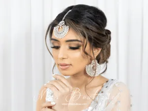 Royal Silver & Pearl Chand Tikka Set (6cm)