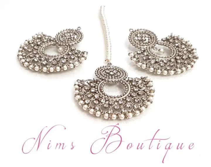 Royal Silver & Pearl Chand Tikka Set (6cm)