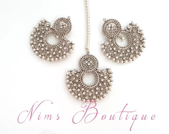 Royal Silver & Pearl Chand Tikka Set (6cm)