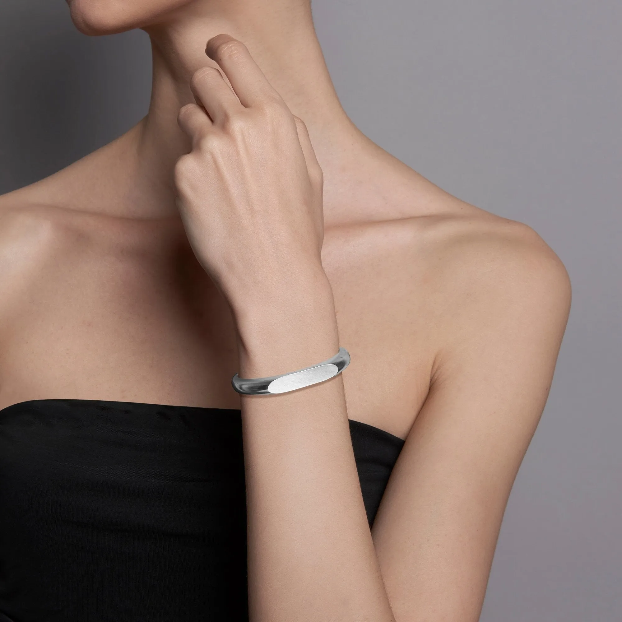 Signet Cuff