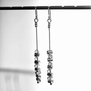 Stack chain pivot earrings