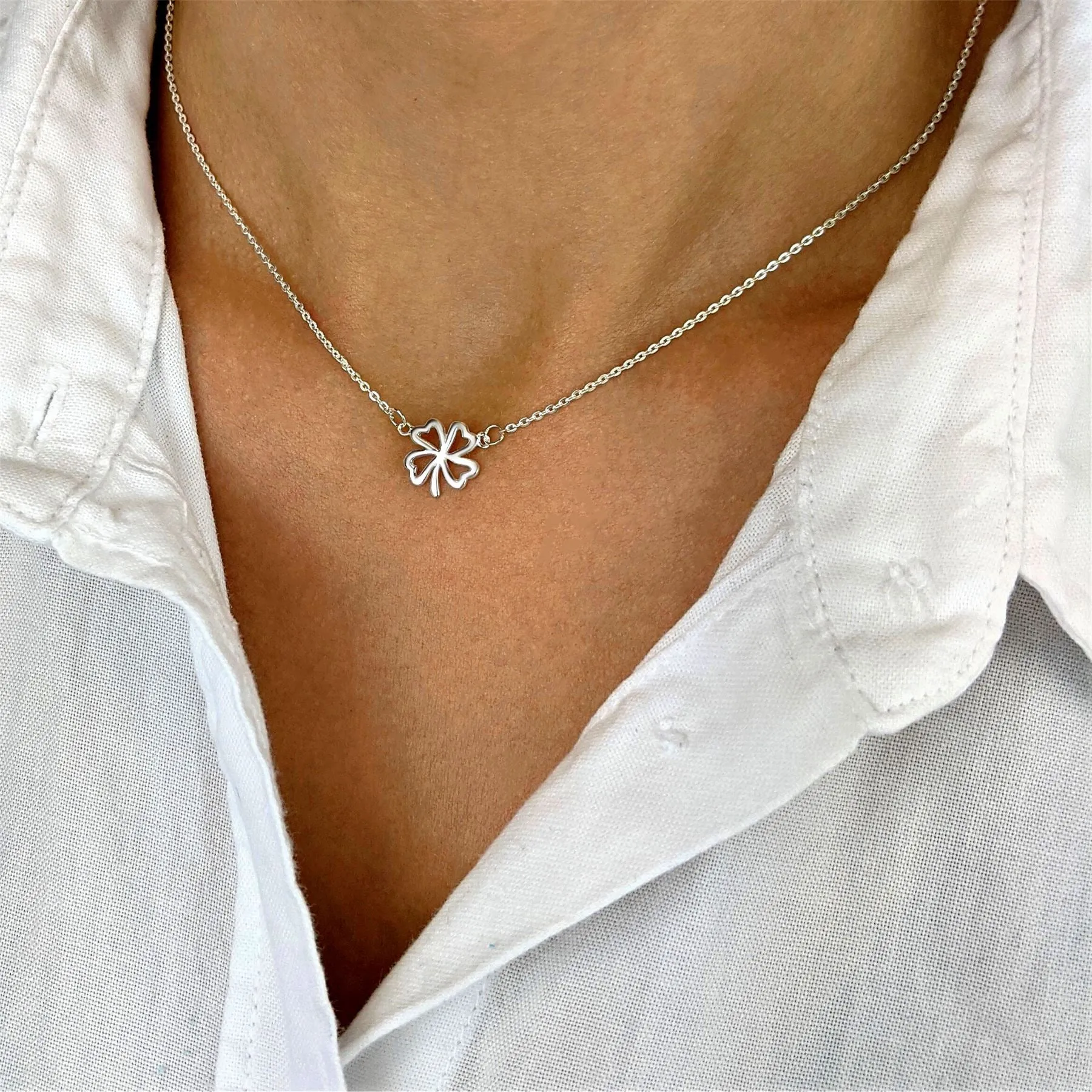Sterling Silver Lucky Four Leaf Clover Charm Pendant Chain Necklace