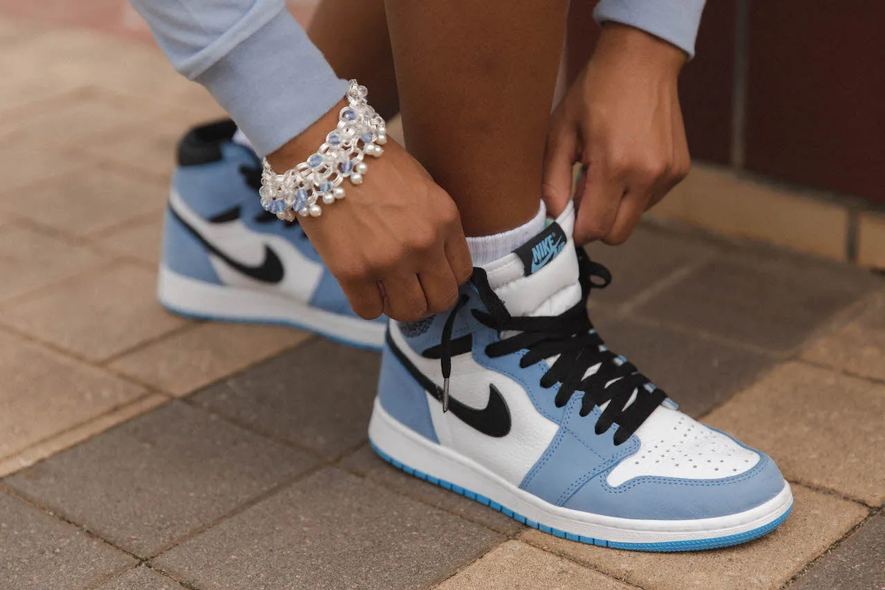 The Donna Bracelet in Sapphire Blue